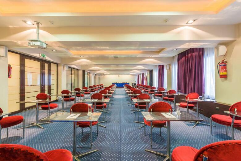 Hotel Queen Olga