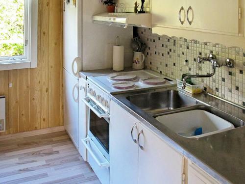 Three-bedroom Holiday Home In Stege 13