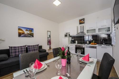 Apartments Josip