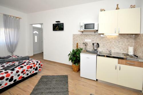 Apartments Josip