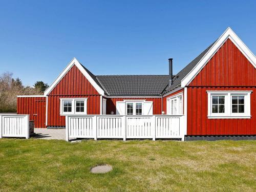Two-bedroom Holiday Home In Vejby 5