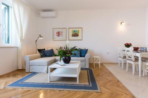 Apartamentos Villa Belsito