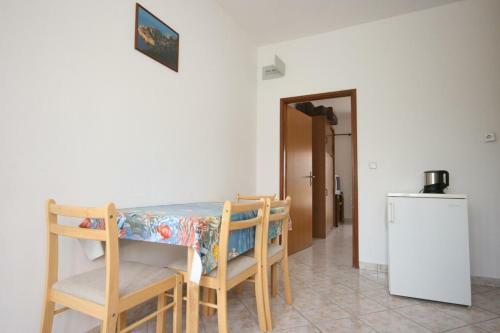 Apartments With A Parking Space Vodice - 6444