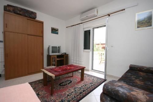 Apartments With A Parking Space Vodice - 6444