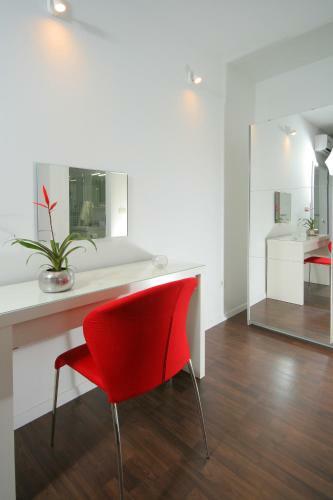 Charm Apartments And Rooms