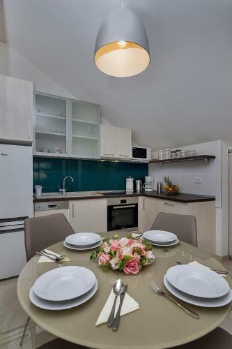 Hostal Apartments Beso