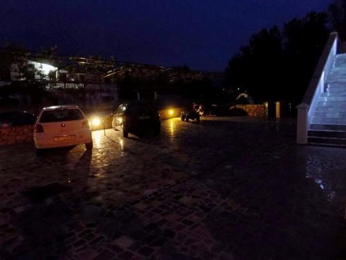 Apartment Lopar 13
