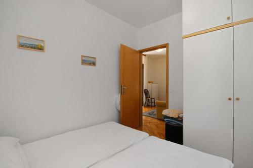 Apartment Selce 5565a