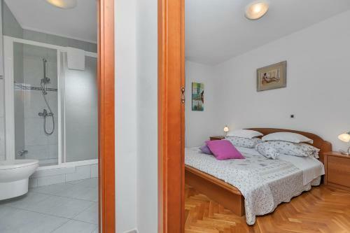 Apartamentos Guest House Villa Ana