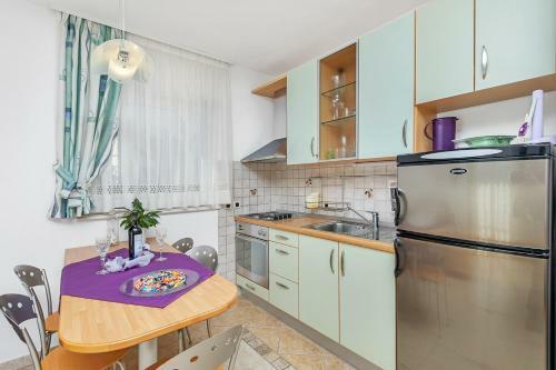 Apartamentos Guest House Villa Ana