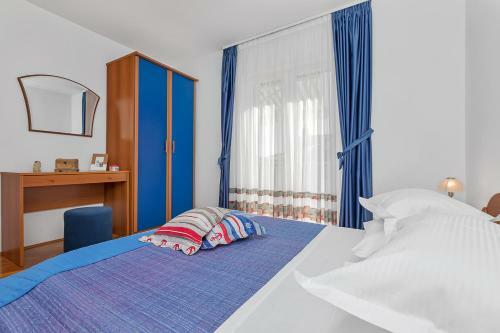 Apartamentos Guest House Villa Ana