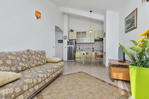 Apartamentos Guest House Villa Ana