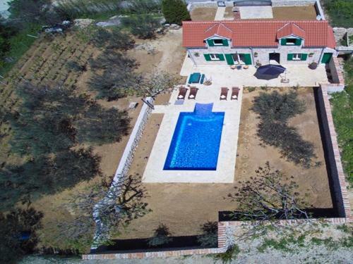 Villa Holiday Home Lipa