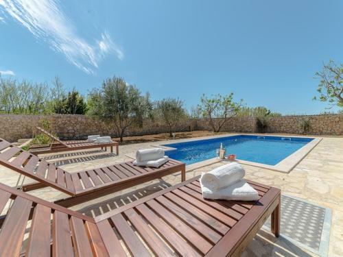 Villa Holiday Home Lipa