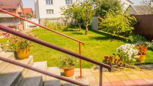 Hostal Vladimir Guest House