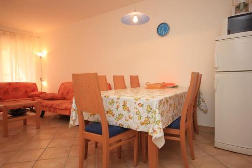 Apartments With Wifi Stinjan (pula) - 7245