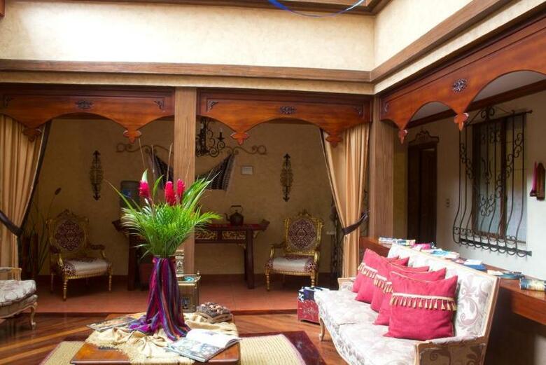 Hotel Morenica Del Rosario