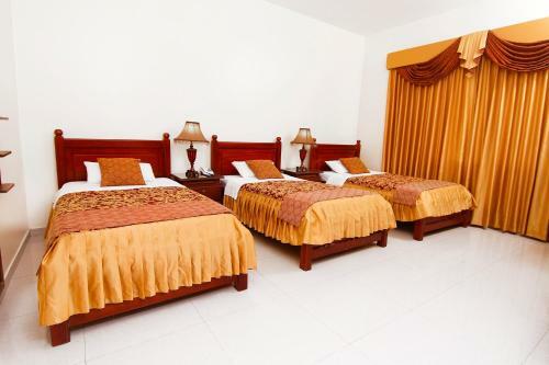 Hotel Versailles Internacional