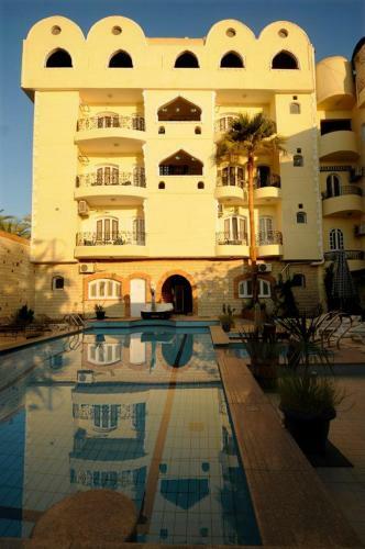 Nile Valley Hotel