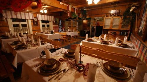 Hostal Pension Aja