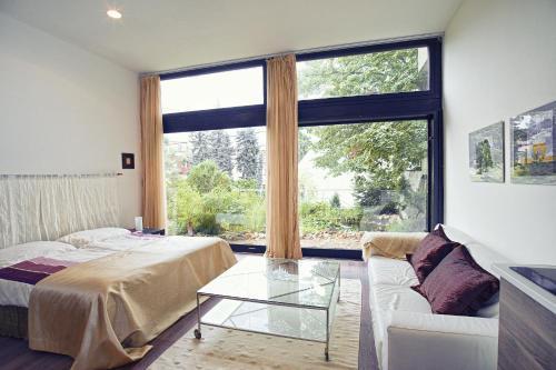 Apartment Breeze