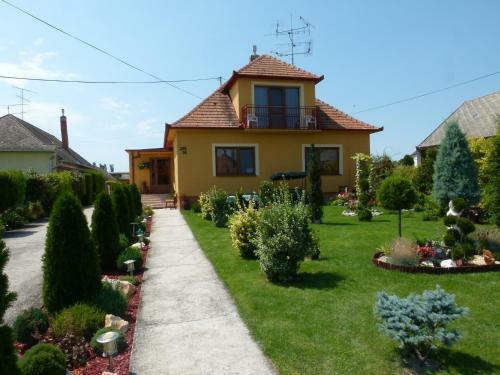 Privat U Jozefa F�ldesa