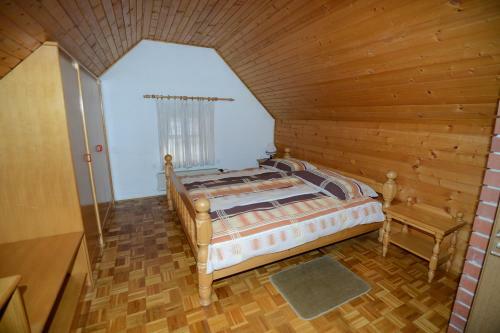 Apartments & Rooms Lipa