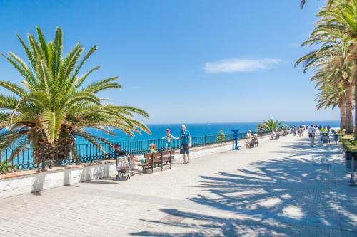 Apartment Balcon Europa Nerja Canovas