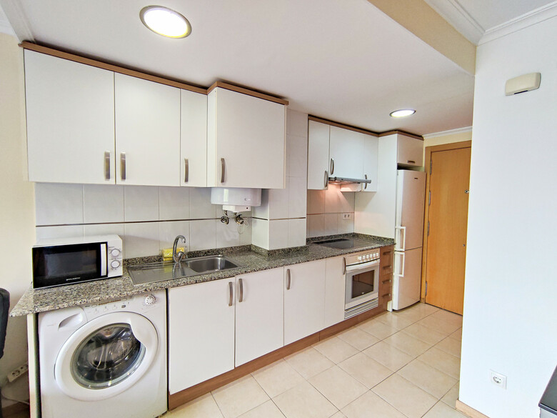 Apartamento Gand�a Universidad 3000