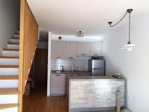 Apartments Holin