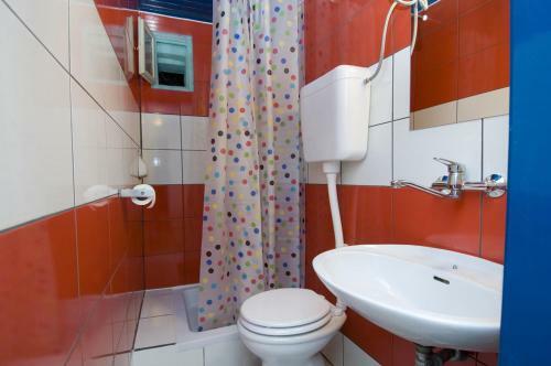 Hostal Alibi B11