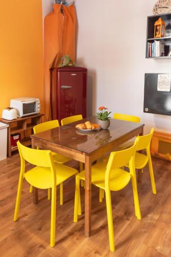 Fluxus Hostel