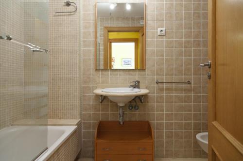 Uhc Platja D'or Family Apartments