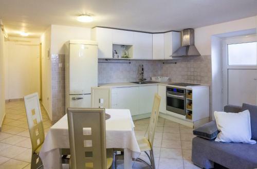 Apartments Bukov?ek