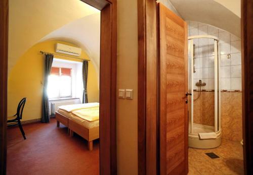 Bed & Breakfast Rooms & Apartments ?ilak