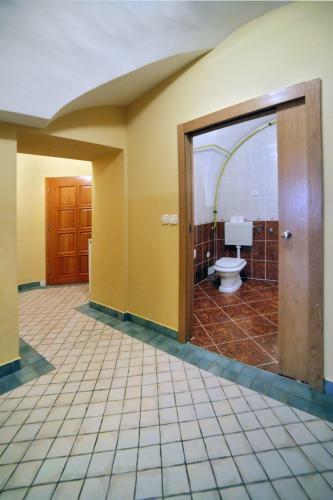 Bed & Breakfast Rooms & Apartments ?ilak