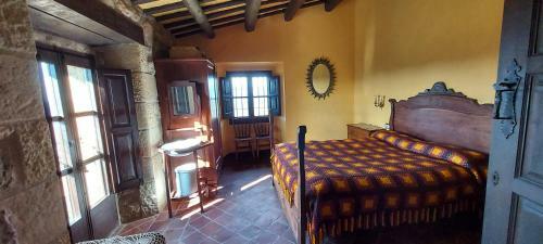 Castell De Lla�s