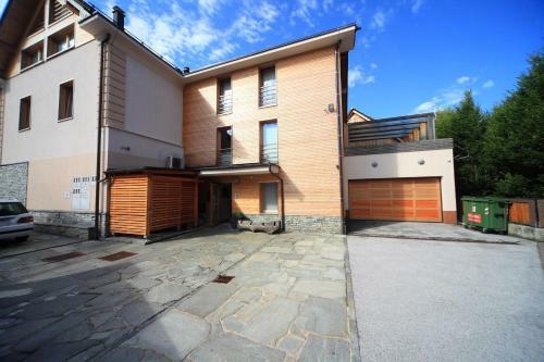 Apartments Budinek