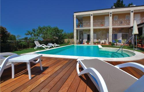 Apartment Izola With Sea View 04