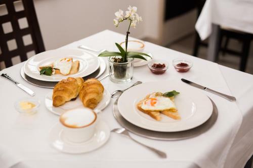 Hostal Vila Monet
