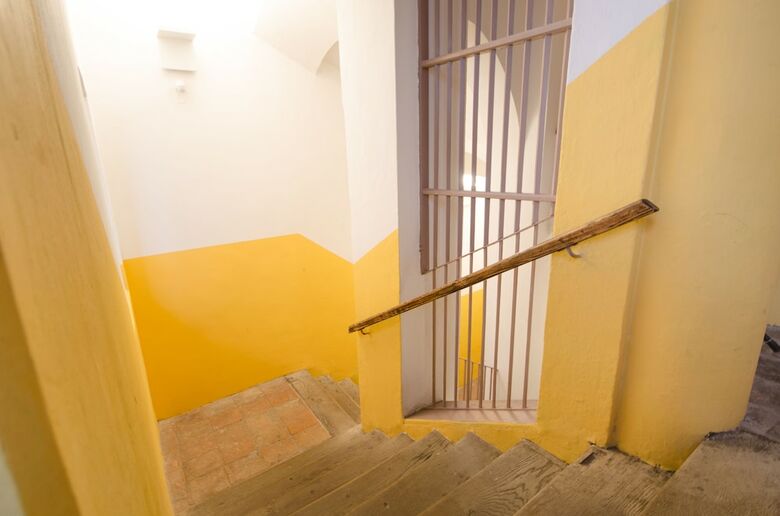 Hostal Rooms Ambro?i?