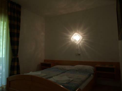 Bed & Breakfast Penzion Ro?i?