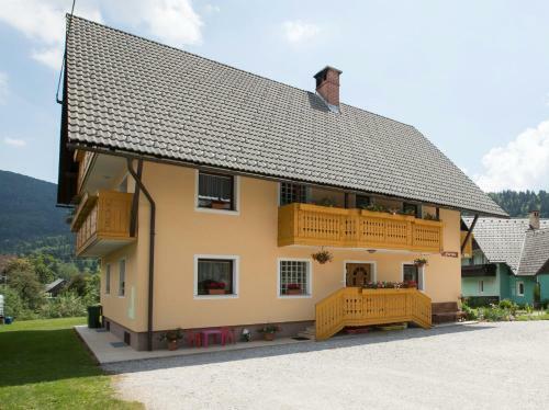 Apartment Matej Cvetek