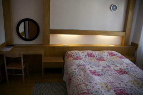 Bed & Breakfast Alparti Mini Hotel