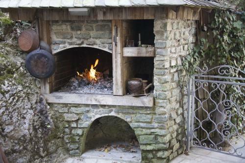 Bed & Breakfast Alparti Mini Hotel