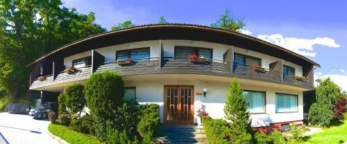 Bed & Breakfast Alparti Mini Hotel