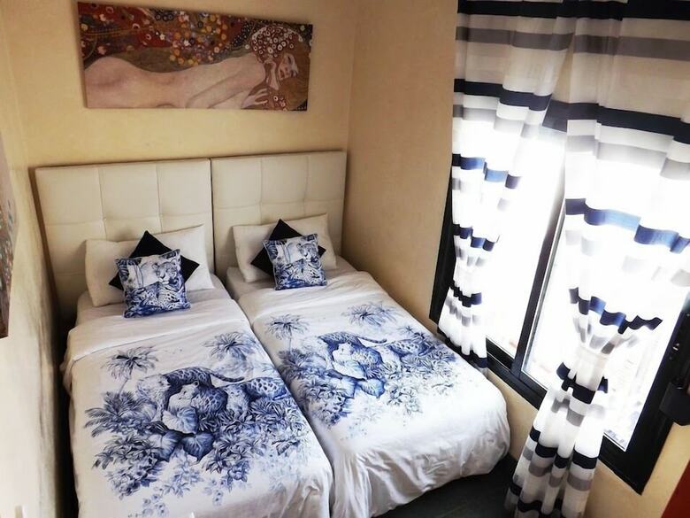 Apartamento Hof Van Holland Carihuela
