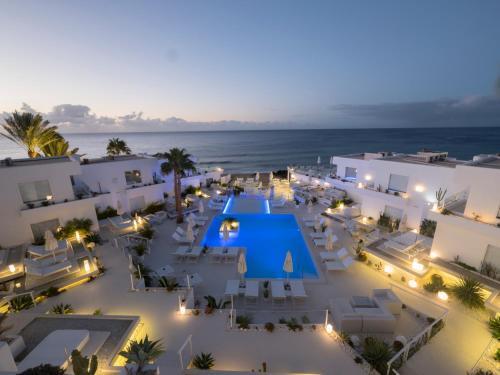 Hotel Lani's Suites De Luxe - Adults Only