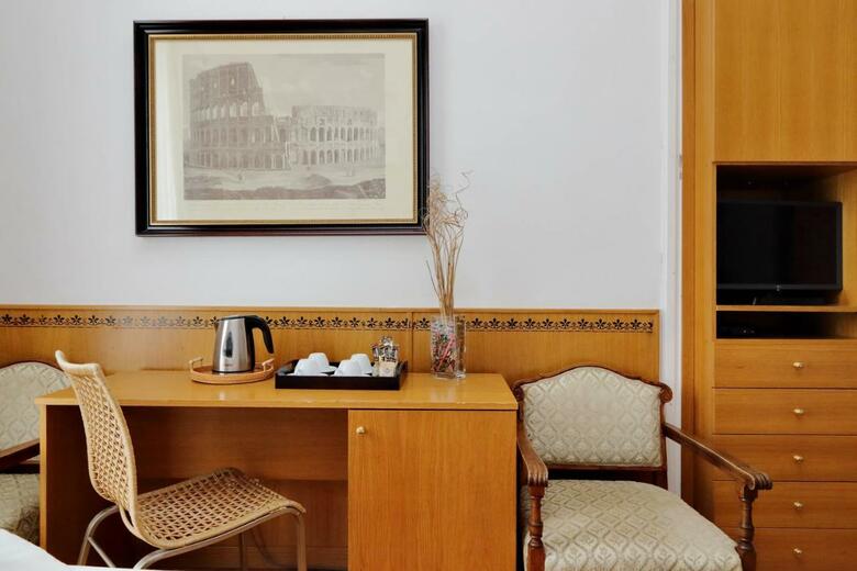 Bed & Breakfast Sonnino Suite