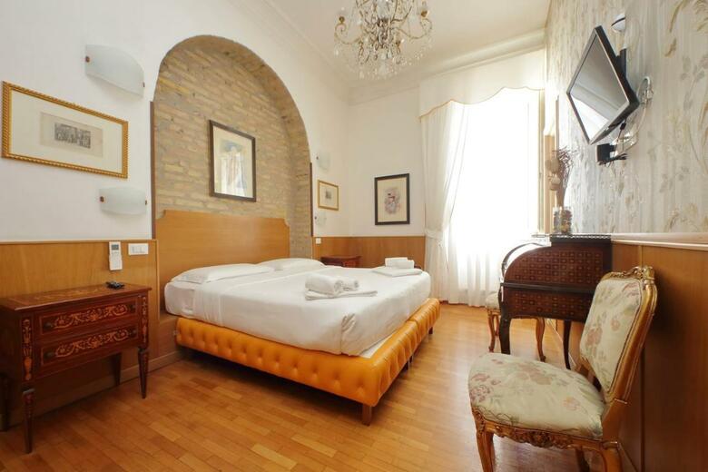 Bed & Breakfast Sonnino Suite